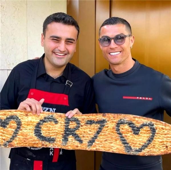 Cristiano Ronaldo ve CZN Burak restoran açıyor