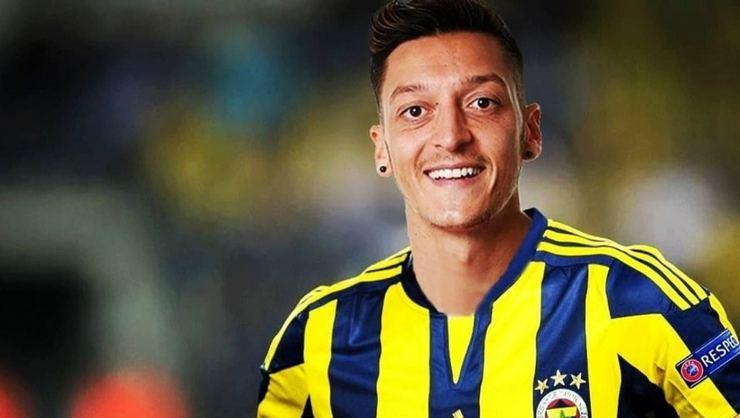 Hull City, Fenerbahçeli Mesut Özil’i transfer etmek istiyor