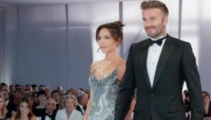 Victoria Beckham yılın düğününde giydiği elbiseyi paylaştı