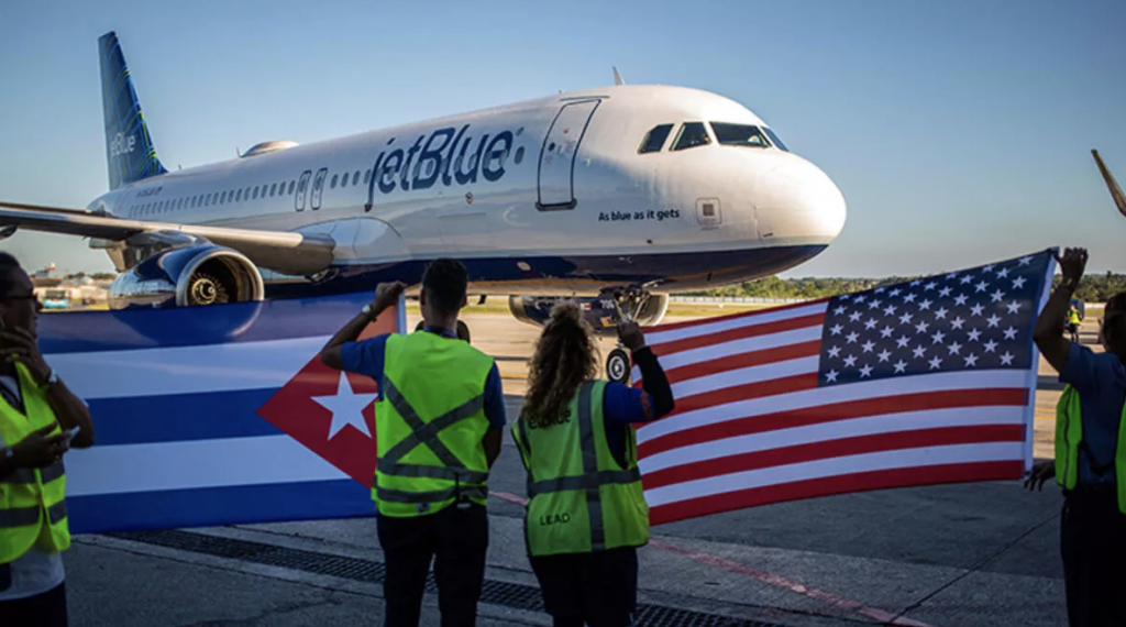 ABD, Küba’ya uyguladığı tüm uçuş yasaklarını kaldırdı