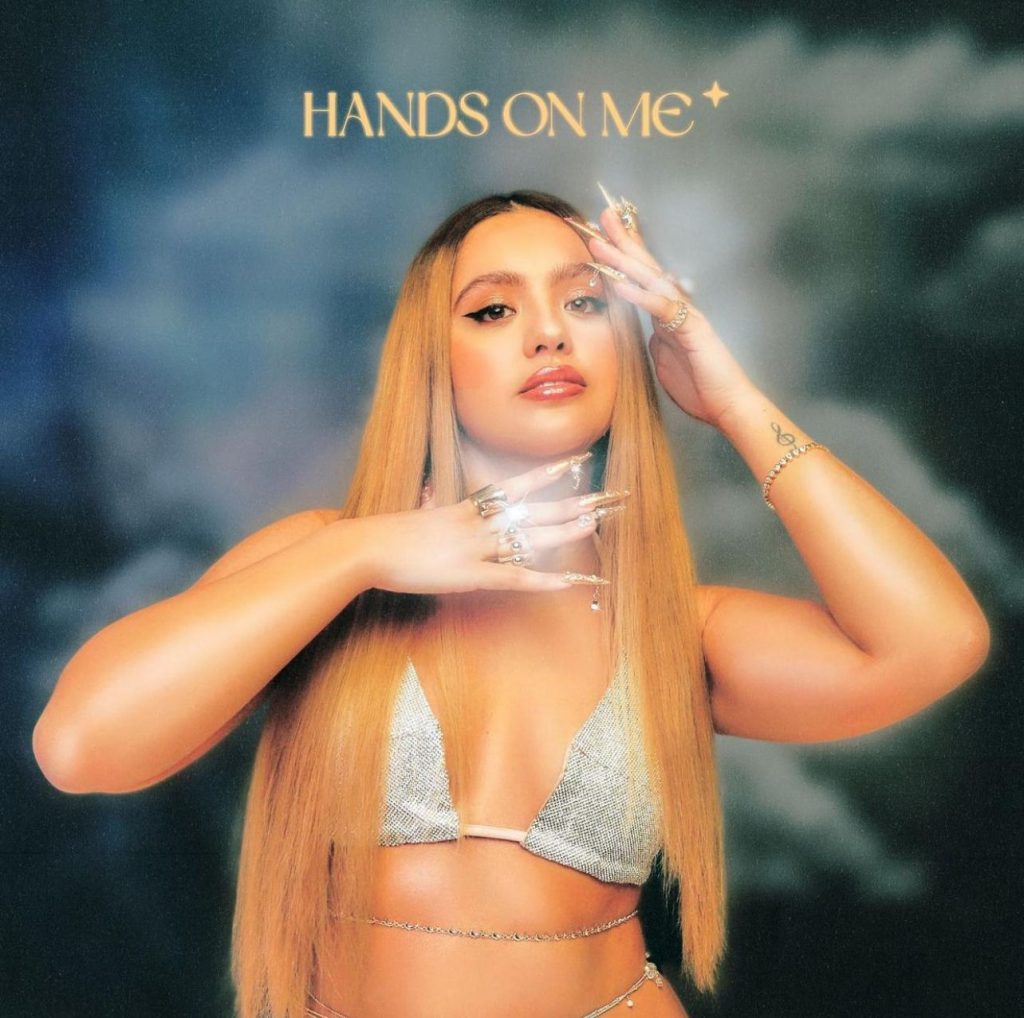 Havva delivers a sun-kissed song ‘Hands on me’