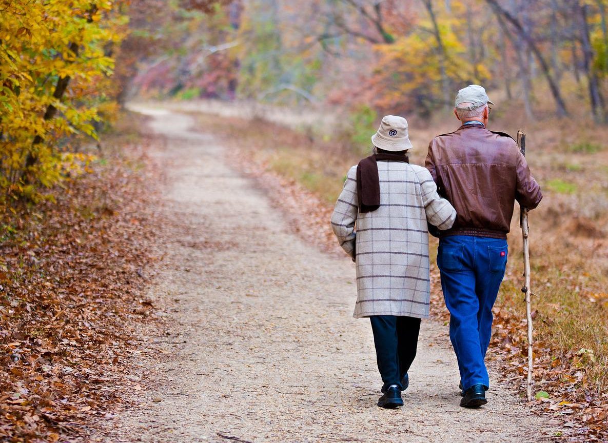 two-minute-walk-after-a-meal-helps-fight-diabetes-experts-say-londra