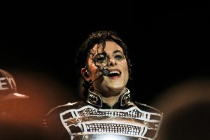 Michael Jackson’ın ölümü mercek altında