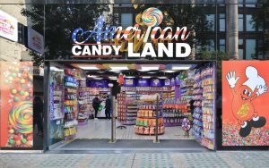 Oxford Street’in ABD temalı tatlı dükkanları daha katı kurallarla karşı karşıya