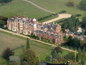 Kraliçe II. Elizabeth, Sandringham’daki evini kiraya veriyor