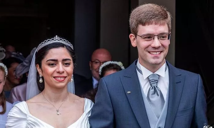 Gurbetçi Türk kızı, Prens ile evlenip “Düşes” oldu