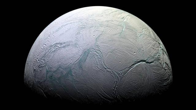 Dünya dışı yaşam arayışında hedef Satürn’ün Enceladus uydusu