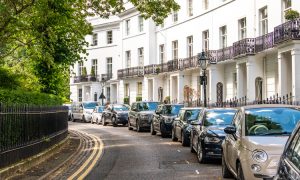 Londra, İngiltere’de park etmek için en pahalı dördüncü şehir