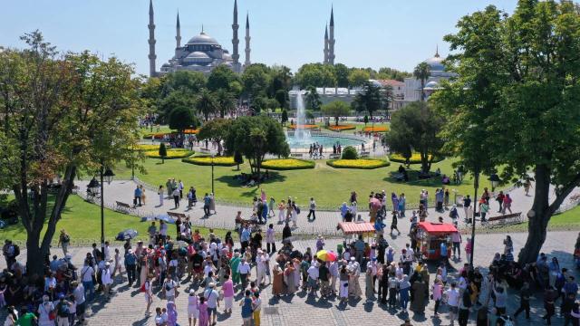 Türkiye yılın 8 ayında 29 milyonu aşkın ziyaretçiyi ağırladı