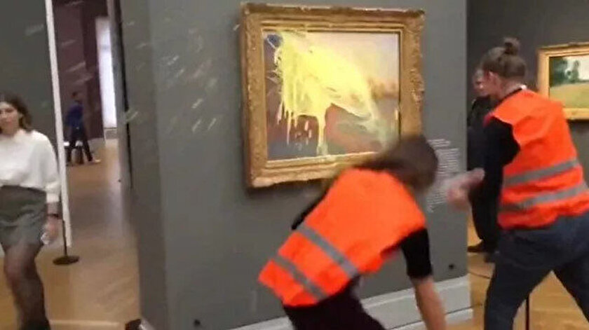 110 milyon dolarlık tabloya patates püreli saldırı