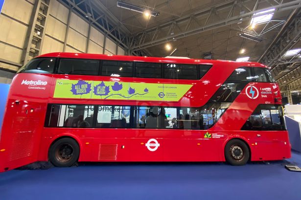 İngiltere’de sene sonu yollarda olması beklenen ilk elektrikli ‘Boris’ otobüsü tanıtıldı