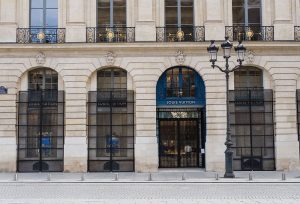 Louis Vuitton, ilk lüks otelini Paris’te açacak