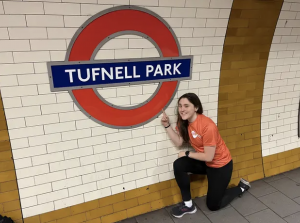 Ali White, Londra metrosunda dünya seyahat rekoru kırdı