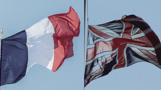 İngiltere ile Fransa arasındaki göçmen anlaşması revize edilecek