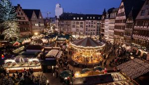 Avrupa, enerji krizi nedeniyle Noel ışıklarını azaltıyor