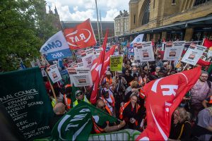 İngiltere’de demir yolu işçilerinden yeni grev