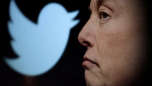 Elon Musk Twitter’daki görevinden istifa ediyor