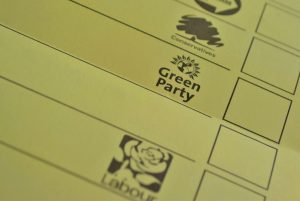 Muhafazakar Parti ilk ara seçimi kaybetti