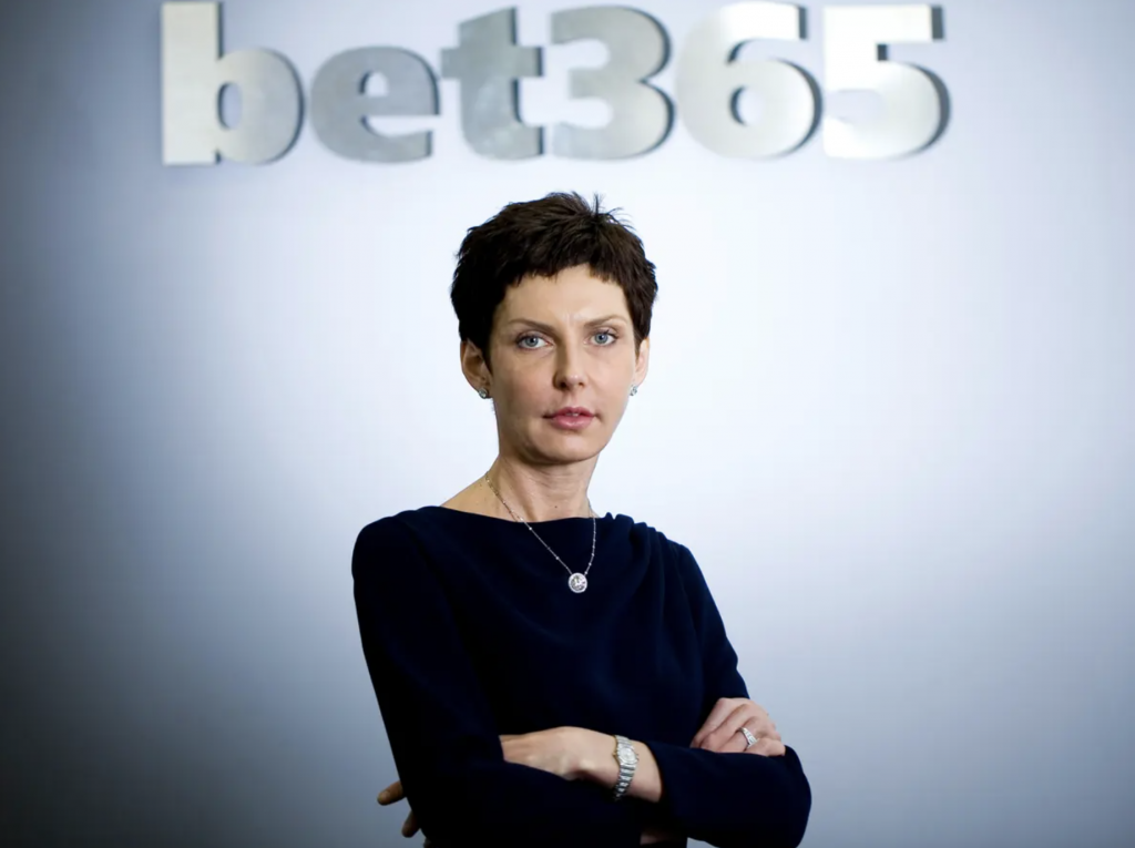 İngiltere’nin ‘en çok kazanan kadını’ Bet365 patronu Denise Coates, eve 260 milyon sterlin maaş götürüyor