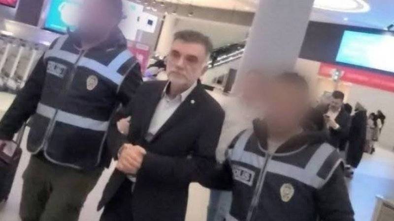 Hatay’da yıkılan Rönesans Rezidans’ın müteahhidi Mehmet Yaşar Coşkun, yurt dışına çıkmaya çalışırken İstanbul Havalimanı’nda yakalandı