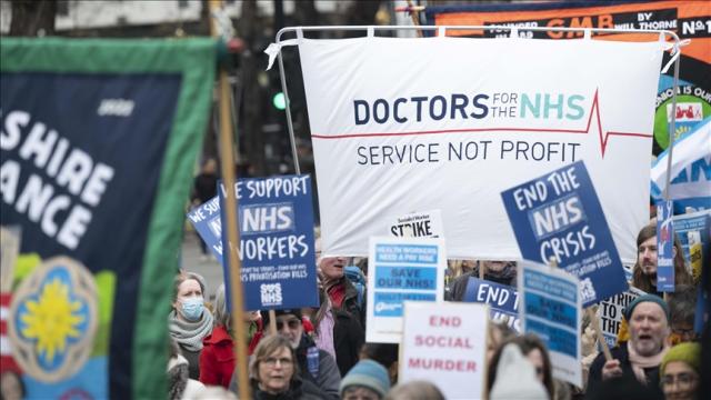 İngiltere’de pratisyen hekimler 72 saatlik grev başlattı