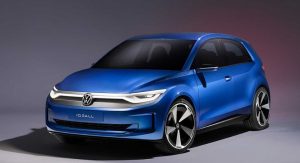 Volkswagen 22 bin poundluk yeni elektrikli aracını tanıttı