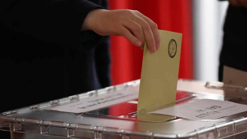 Yurt dışında oy kullanan seçmen sayısı 1,5 milyonu aştı