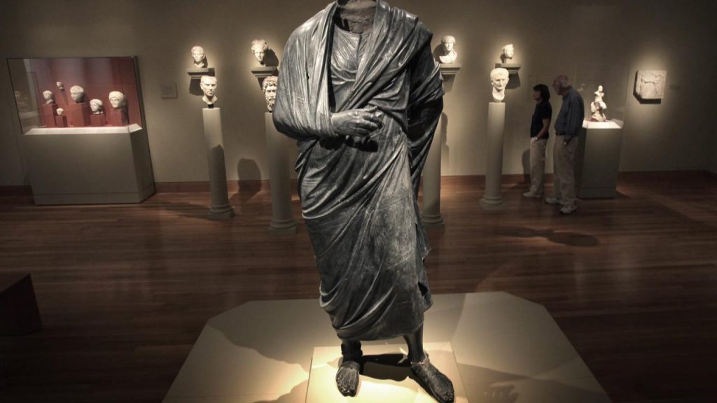 Türkiye’den kaçırılan Marcus heykeli için harekete geçildi