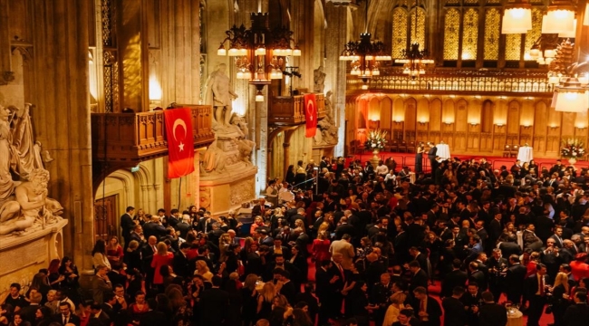 İngiltere’de Türkiye Cumhuriyeti’nin 100. Yılı özel bir etkinlikle kutlandı