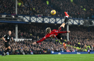 Manchester United’ın yıldızı Garnacho yılın golünü attı