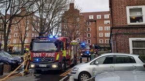 Hackney’de çıkan yangında bir kadın hayatını kaybetti
