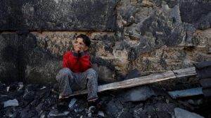 İsrail Gazze’de 25 bin 700 kişiyi katletti