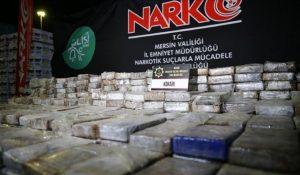 Türkiye’nin Mersin Limanı’nda 77 kilogram kokain ele geçirildi