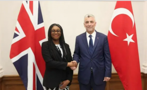 Türkiye ve İngiltere yeni bir serbest ticaret anlaşması müzakerelerine resmen başladı