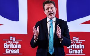 Reform UK Partisi Lideri Richard Tice’den Türk Berberlere Baskı Çağrısı