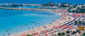 İngiliz basını Güney Kıbrıs turizmini ele aldı